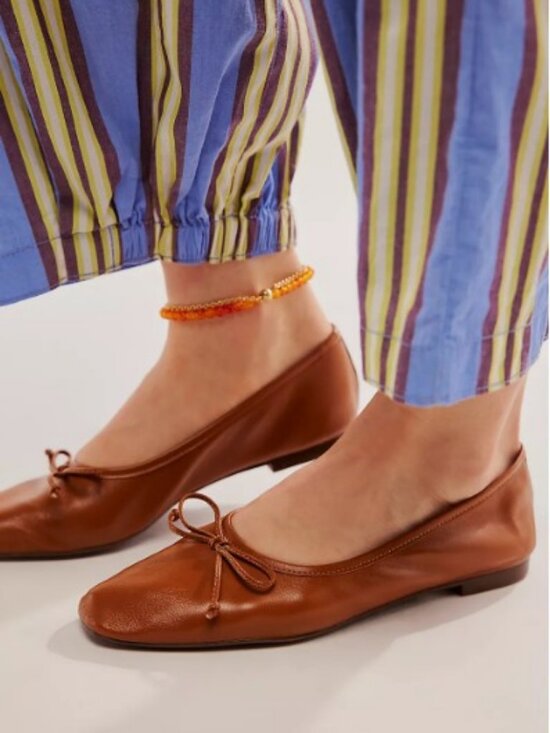 SCHUTZ Shoes - SCHUTZ Arissa Tan Leather Bow Ballet Flats